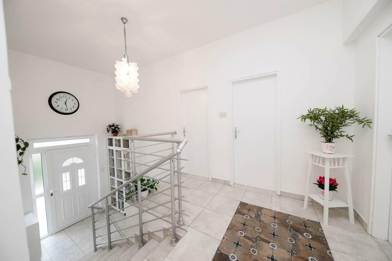 Ruzica Apartman *